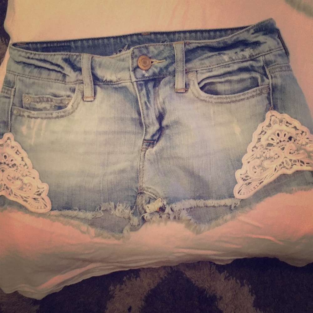 Light blue jean shorts with lace